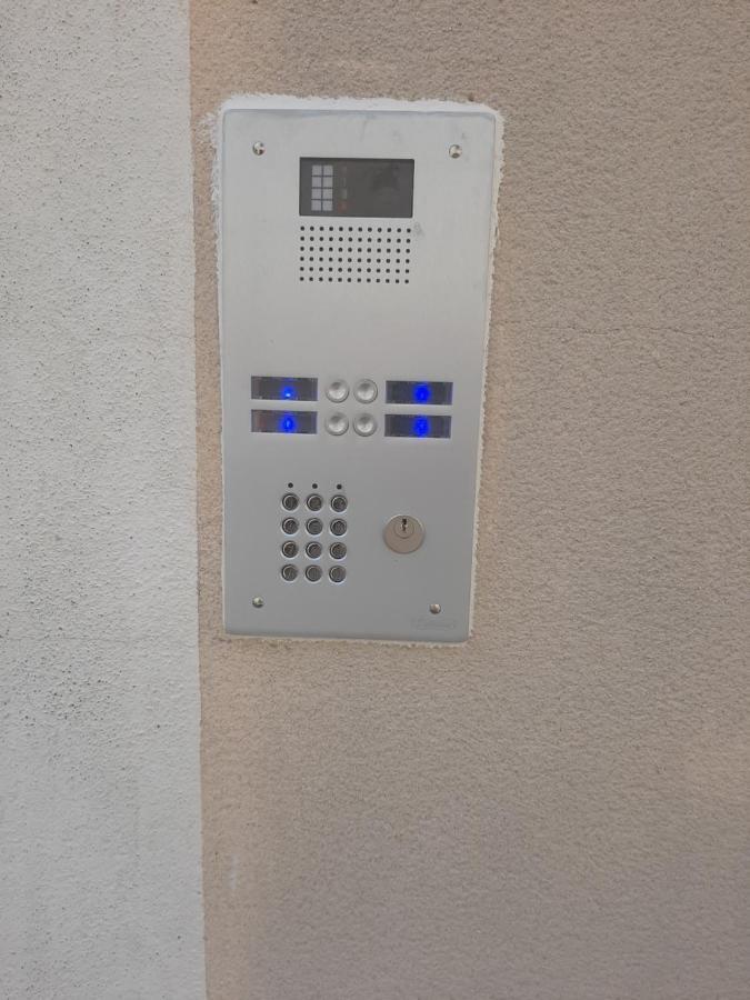 3 Apt T2 Cosy De 40 A 50 M2 Ideal Pour Un Deplacement Pro " Les Iris " Bourg-Saint-Andéol Exterior foto