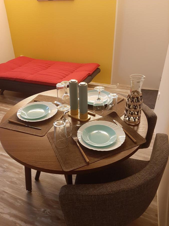 3 Apt T2 Cosy De 40 A 50 M2 Ideal Pour Un Deplacement Pro " Les Iris " Bourg-Saint-Andéol Exterior foto